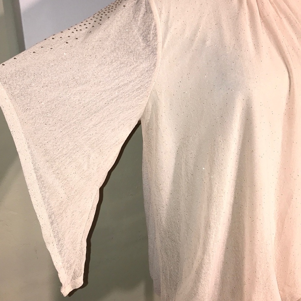 🆕Ember Blouse - Picture 6 of 10